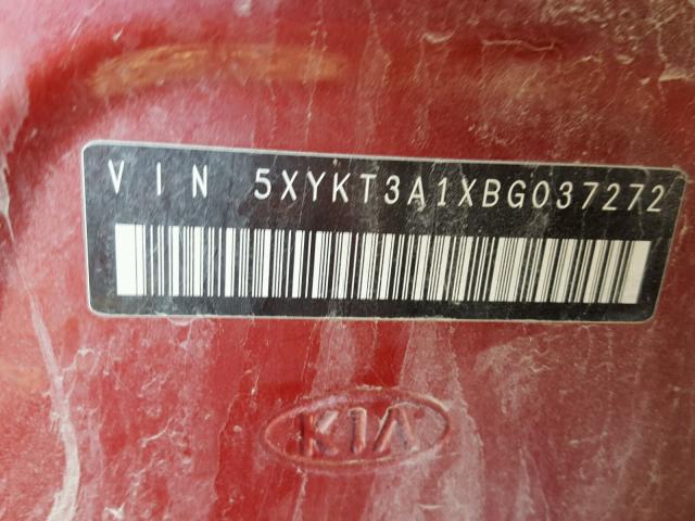 5XYKT3A1XBG037272 - 2011 KIA SORENTO BA RED photo 10