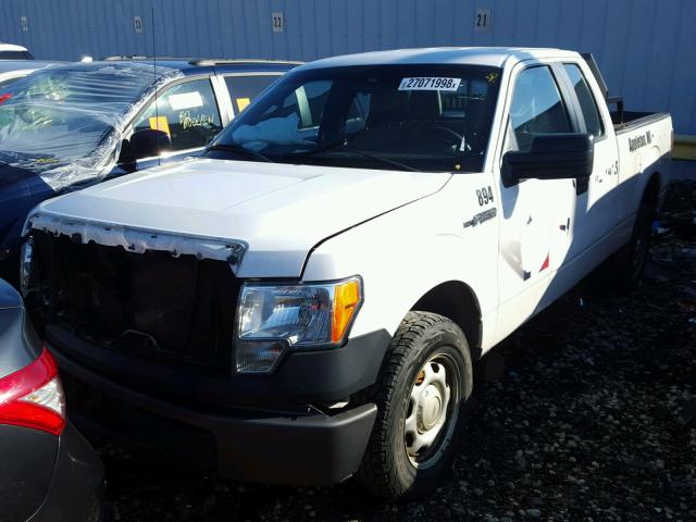 1FTFX1CF8CFA89894 - 2012 FORD F150 SUPER WHITE photo 2