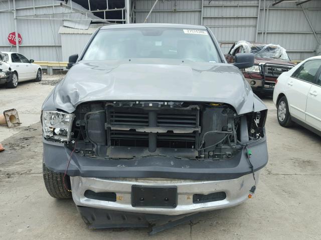 1C6RR6FG8DS697665 - 2013 RAM 1500 ST GRAY photo 9