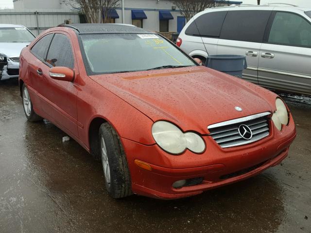 WDBRN47J52A349567 - 2002 MERCEDES-BENZ C 230K SPO ORANGE photo 1