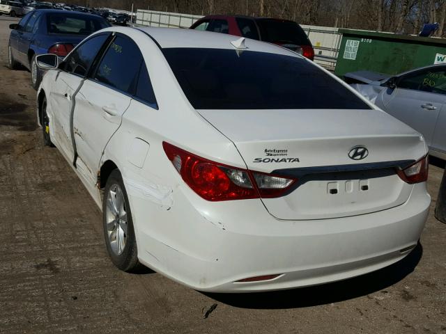 5NPEB4AC3BH085115 - 2011 HYUNDAI SONATA GLS WHITE photo 3