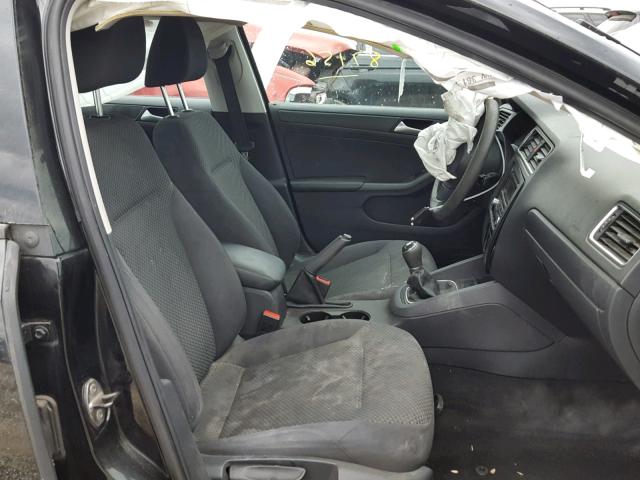 3VW1K7AJ2DM285069 - 2013 VOLKSWAGEN JETTA BASE 黑色 照片 5