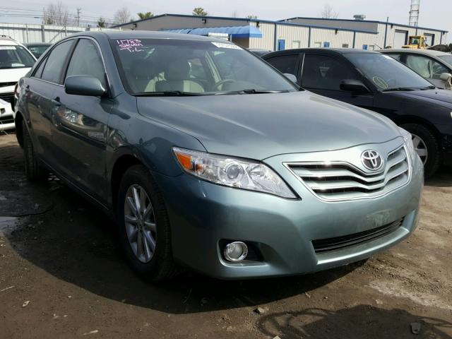 4T1BF3EK9AU547583 - 2010 TOYOTA CAMRY BASE GREEN photo 1