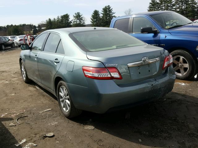 4T1BF3EK9AU547583 - 2010 TOYOTA CAMRY BASE GREEN photo 3