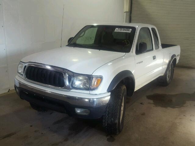 5TEWN72N64Z311483 - 2004 TOYOTA TACOMA XTR WHITE photo 2