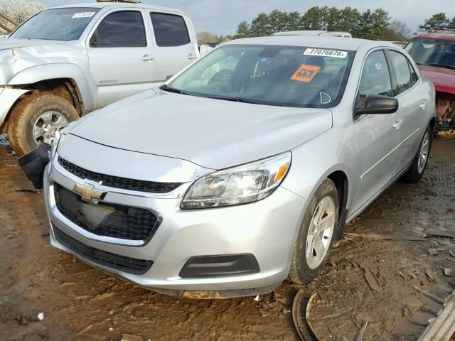 1G11B5SL7FF184886 - 2015 CHEVROLET MALIBU LS 银色 照片 2