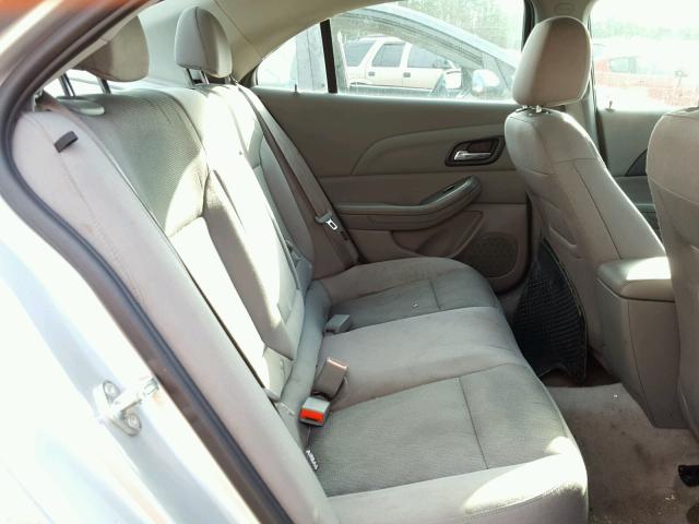 1G11B5SL7FF184886 - 2015 CHEVROLET MALIBU LS 银色 照片 6
