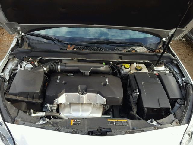 1G11B5SL7FF184886 - 2015 CHEVROLET MALIBU LS 银色 照片 7