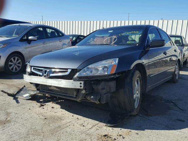 JHMCN36435C009810 - 2005 HONDA ACCORD HYB BLUE photo 2