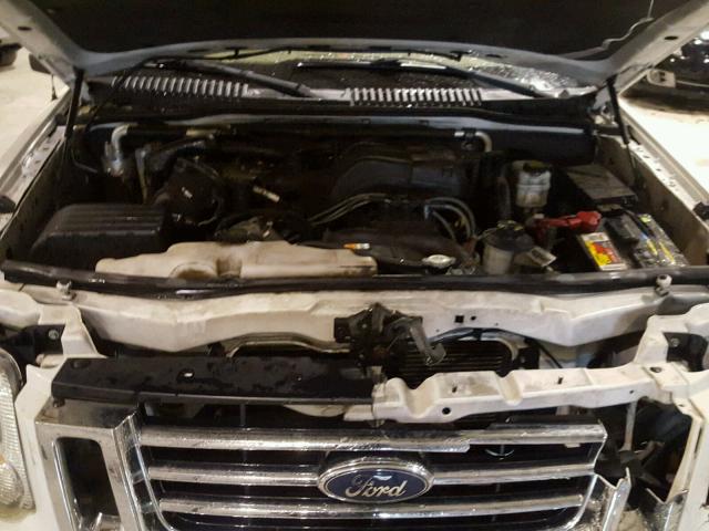 1FMEU64E98UA33324 - 2008 FORD EXPLORER E WHITE photo 7