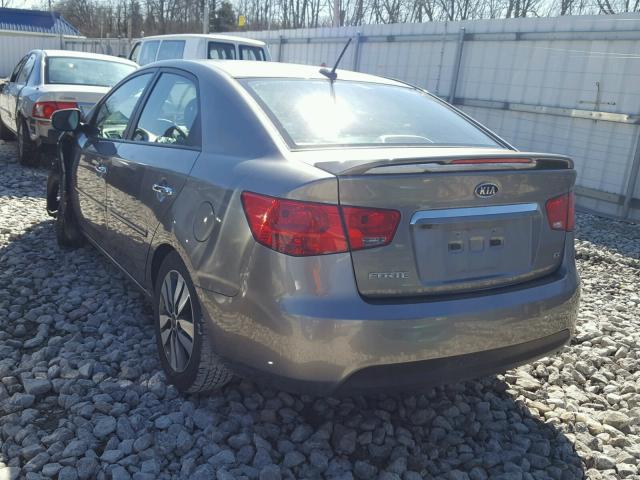 KNAFU4A26D5667666 - 2013 KIA FORTE EX GRAY photo 3