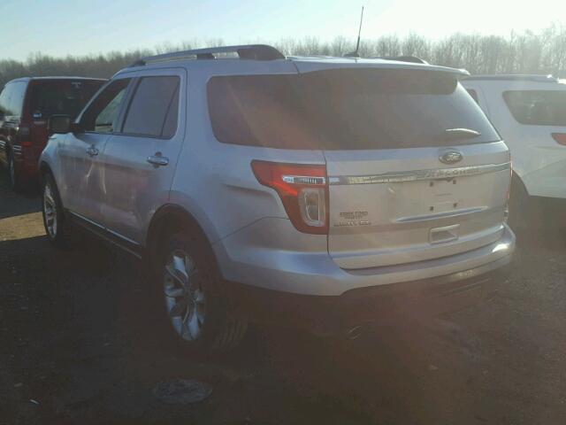 1FMHK7F81CGA82654 - 2012 FORD EXPLORER L SILVER photo 3