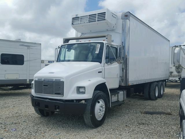 1FVHBXAK64HM47269 - 2004 FREIGHTLINER MEDIUM CON WHITE photo 2