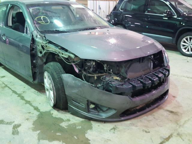 3FAHP0HA7CR135627 - 2012 FORD FUSION SE GRAY photo 9