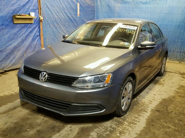 3VWDZ7AJ3BM356852 - 2011 VOLKSWAGEN JETTA SE GRAY photo 2