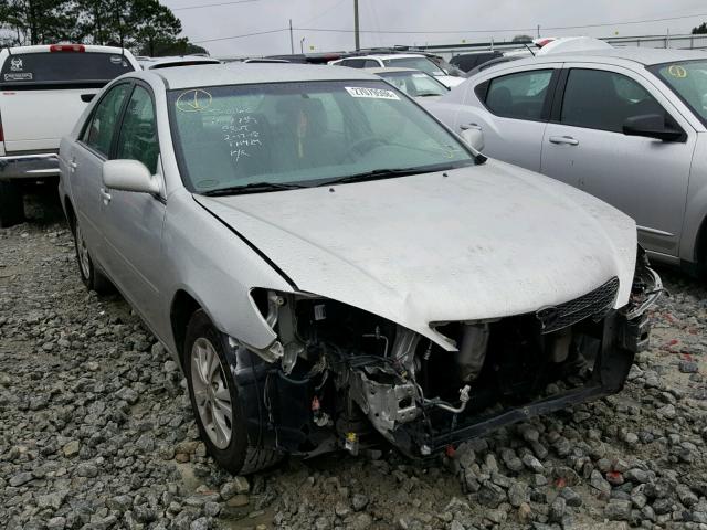 4T1BF32K74U077739 - 2004 TOYOTA CAMRY LE SILVER photo 1