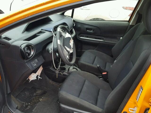 JTDKDTB35G1134965 - 2016 TOYOTA PRIUS C ORANGE photo 5