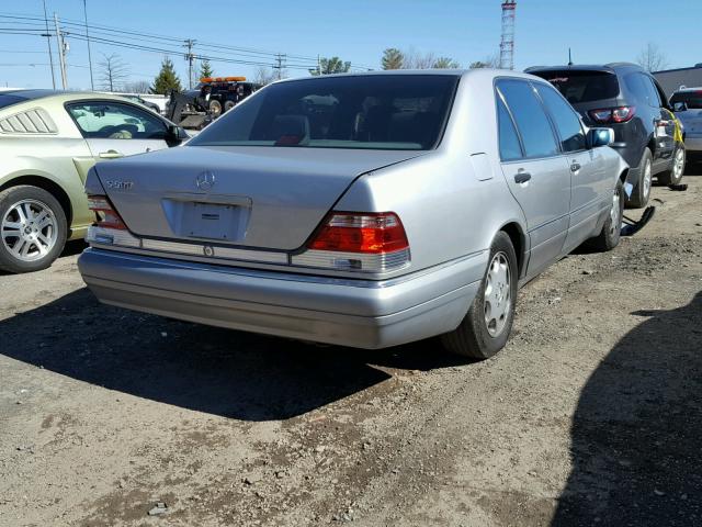 WDBGA51E9SA247337 - 1995 MERCEDES-BENZ S 500 SILVER photo 4