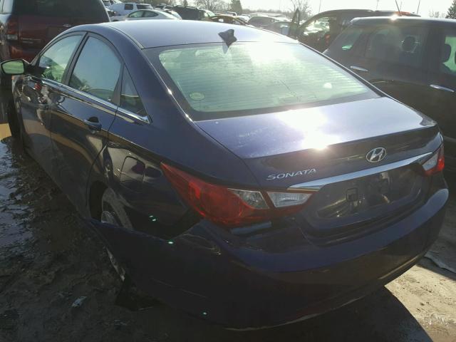 5NPEB4AC4DH530531 - 2013 HYUNDAI SONATA GLS BLUE photo 3