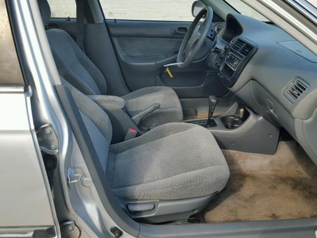 1HGEJ6675XL038800 - 1999 HONDA CIVIC LX SILVER photo 5