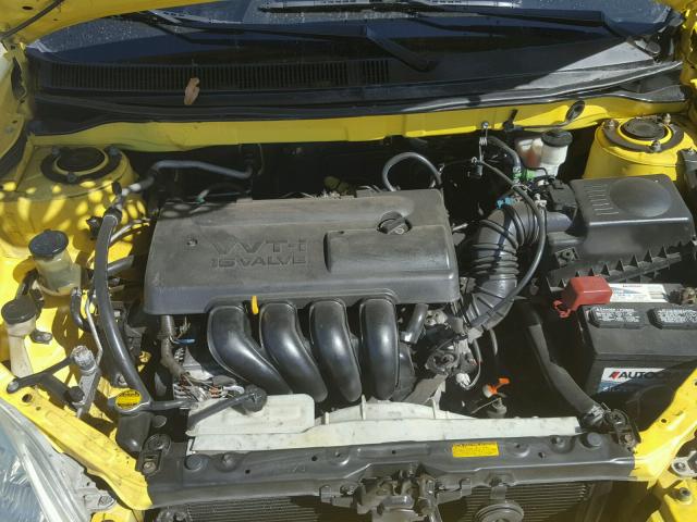 2T1KR32E54C275495 - 2004 TOYOTA MATRIX YELLOW photo 7