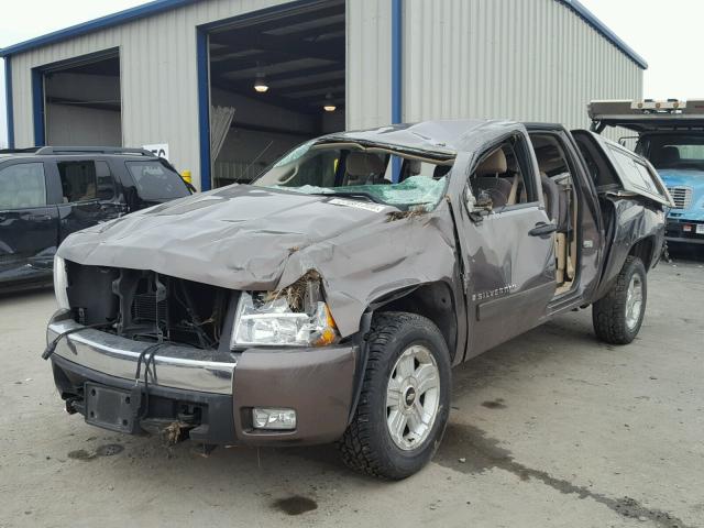 2GCEK13M371567399 - 2007 CHEVROLET SILVERADO BROWN photo 2