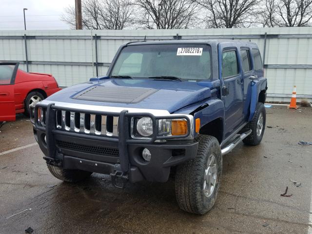 5GTDN136468254337 - 2006 HUMMER H3 BLUE photo 2