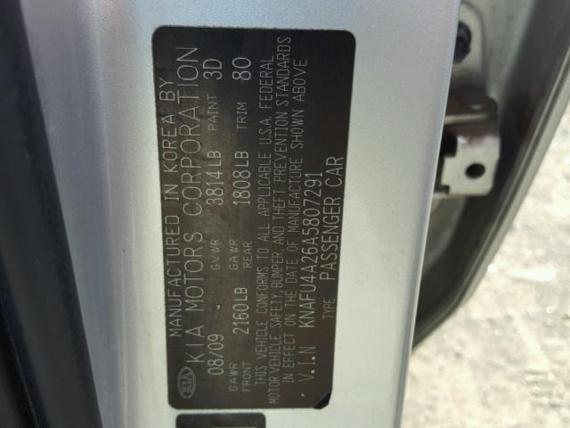 KNAFU4A26A5807291 - 2010 KIA FORTE EX SILVER photo 10