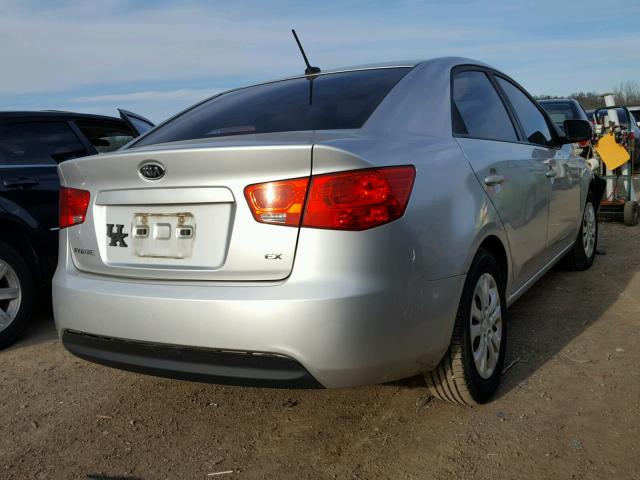 KNAFU4A26A5807291 - 2010 KIA FORTE EX SILVER photo 4