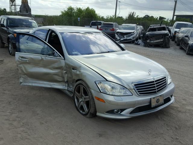 WDDNG86X77A140495 - 2007 MERCEDES-BENZ S 550 4MAT SILVER photo 1