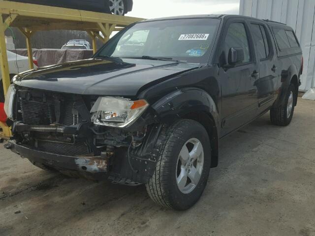 1N6AD09W88C427532 - 2008 NISSAN FRONTIER C BLACK photo 2