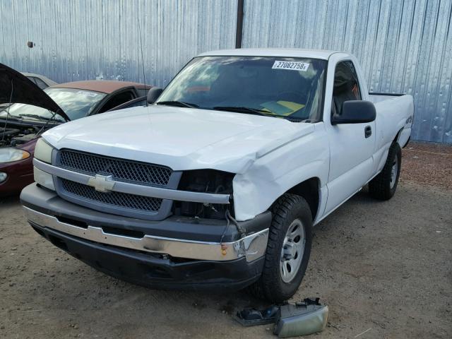 1GCEK14X65Z326420 - 2005 CHEVROLET SILVERADO WHITE photo 2