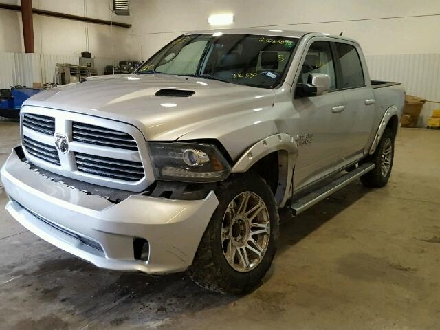 1C6RR7MT3ES310530 - 2014 RAM 1500 SPORT SILVER photo 2