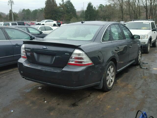 1FAHP24W18G132024 - 2008 FORD TAURUS SEL GRAY photo 4