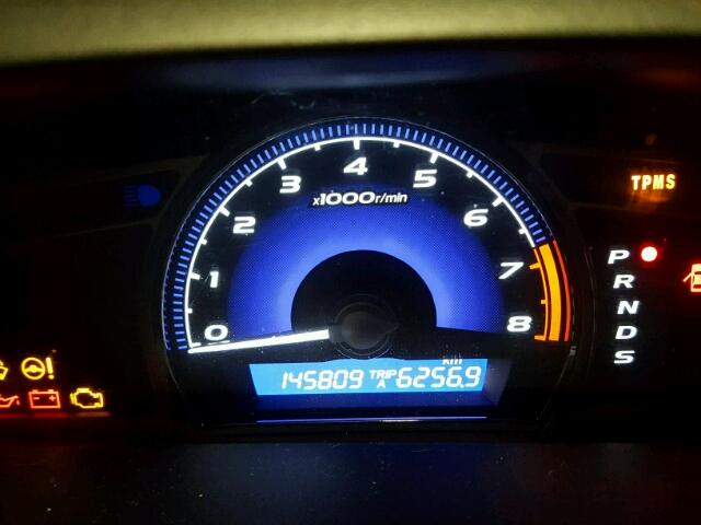 2HHFD5F73AH201451 - 2010 ACURA CSX TECHNO WHITE photo 8