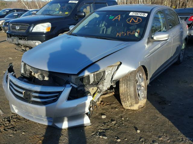 1HGCP2F64CA184682 - 2012 HONDA ACCORD SE SILVER photo 2