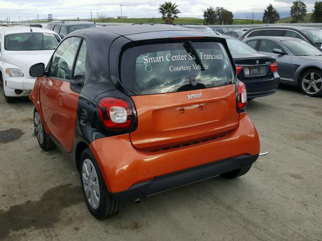 WMEFJ5DA1GK079184 - 2016 SMART FORTWO ORANGE photo 3