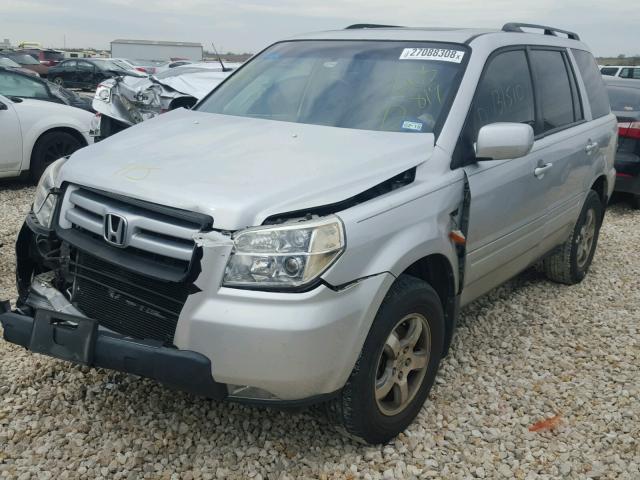 5FNYF283X8B003819 - 2008 HONDA PILOT SE SILVER photo 2