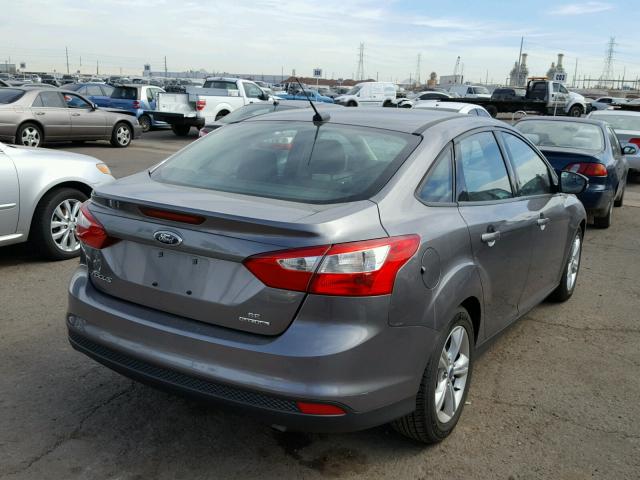 1FADP3F2XEL351100 - 2014 FORD FOCUS SE CHARCOAL photo 4