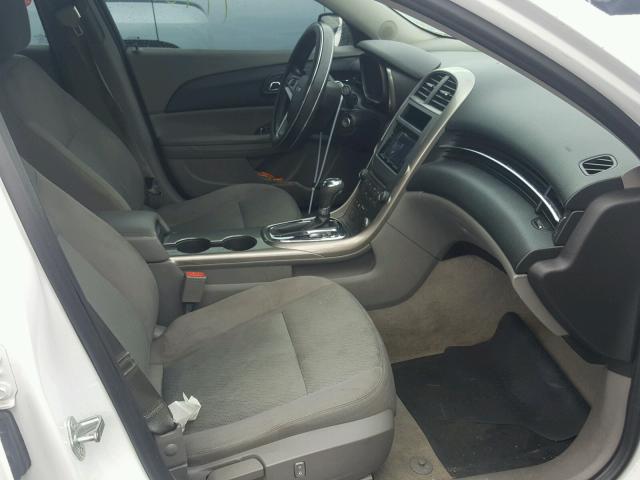 1G11B5SA5DF138727 - 2013 CHEVROLET MALIBU LS 白色 照片 5