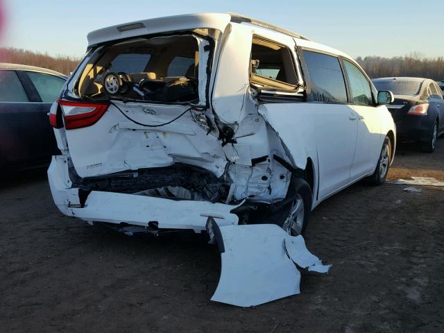 5TDKK3DC7FS546051 - 2015 TOYOTA SIENNA LE WHITE photo 4