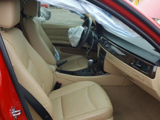 WBAVB13536KX35921 - 2006 BMW 325 I RED photo 5