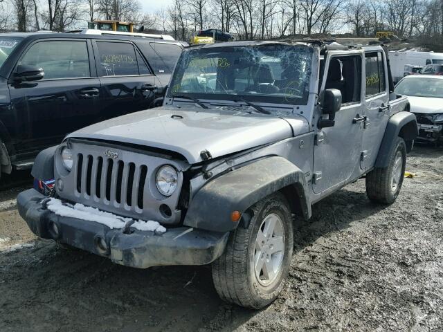 1C4HJWDGXGL346110 - 2016 JEEP WRANGLER U GRAY photo 2