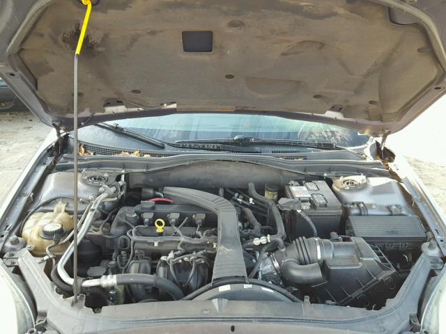 3FAFP07Z66R144628 - 2006 FORD FUSION SE GRAY photo 7