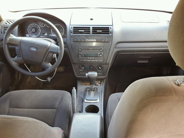 3FAFP07Z66R144628 - 2006 FORD FUSION SE GRAY photo 9