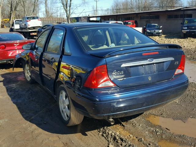 1FAHP38332W124641 - 2002 FORD FOCUS ZTS BLUE photo 3