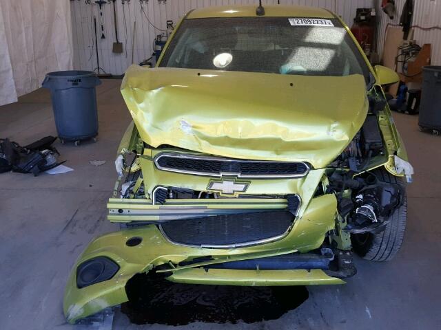 KL8CD6S92DC575925 - 2013 CHEVROLET SPARK 1LT Зеленый фото 9