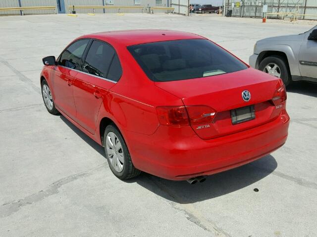 3VWDX7AJ0DM212488 - 2013 VOLKSWAGEN JETTA SE RED photo 3