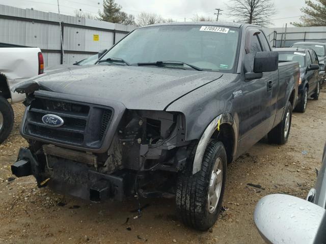 1FTRF12WX4NA57490 - 2004 FORD F150 GRAY photo 2