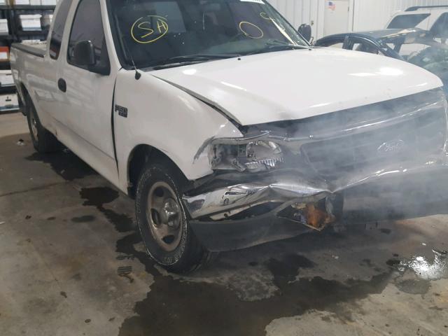 1FTZX17211NB62644 - 2001 FORD F150 WHITE photo 9